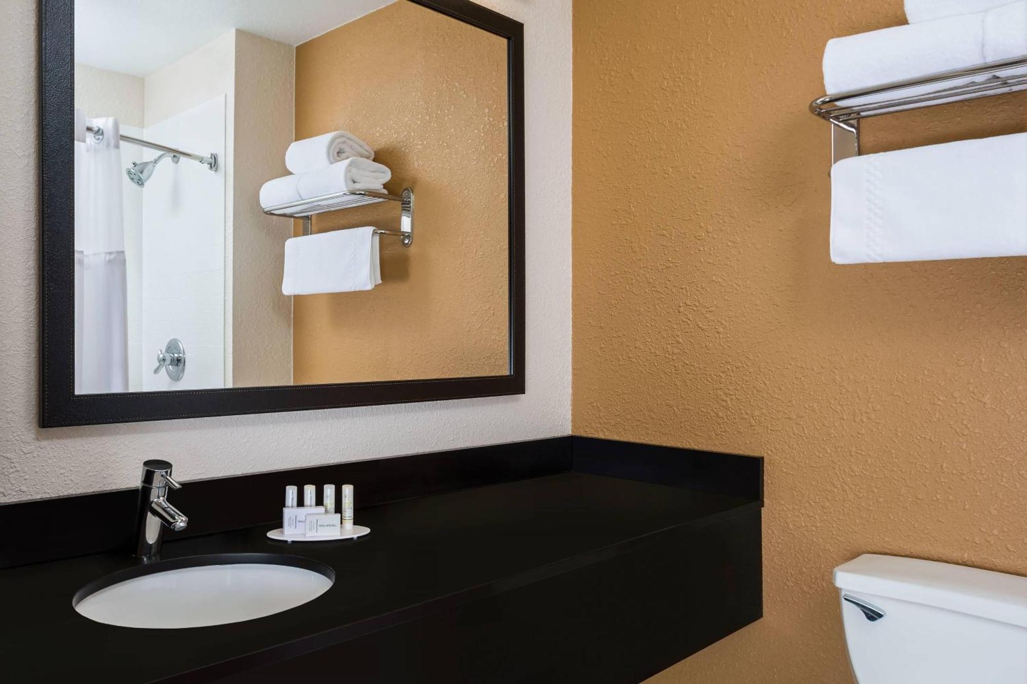 Fairfield Inn & Suites Valparaiso Ngoại thất bức ảnh